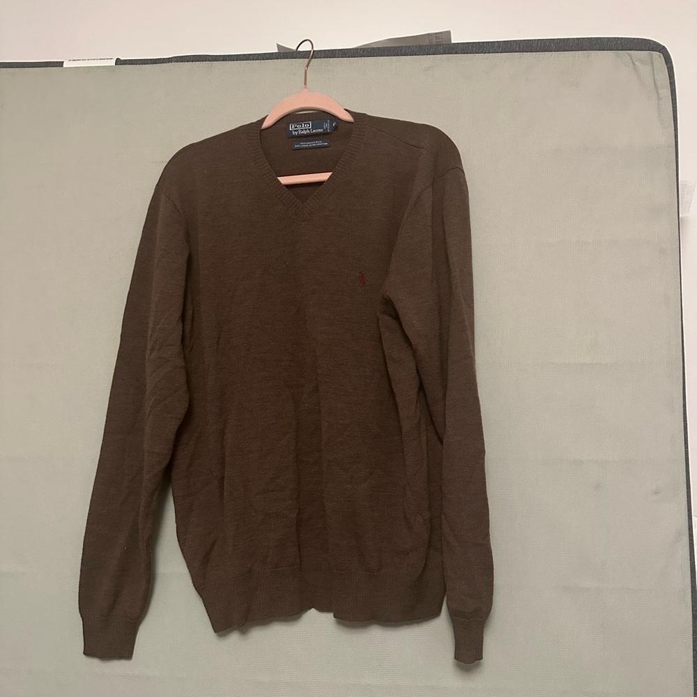 Polo Ralph Lauren Brown 100% Merino Wool Vneck Sweater Men XL
Condition 8/10 - Picture 2 of 8